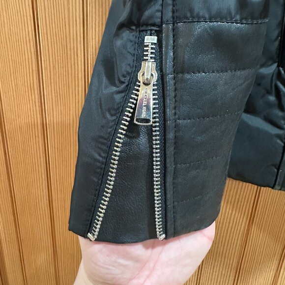 Michael Kors Moto Coat with Asymmetrical Front Zipper & Faux Fur Collar Size M - Picture 11 of 12